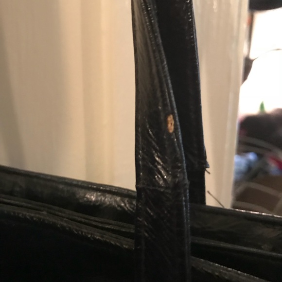 VINTAGE black eel skin shoulder bag. - Picture 5 of 5